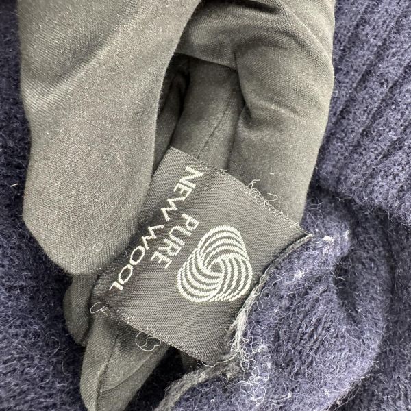 Burberry 皮拼羊毛衣 