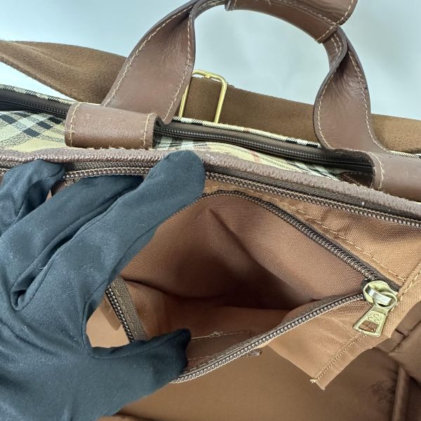 Burberry 經典波士頓旅行包 