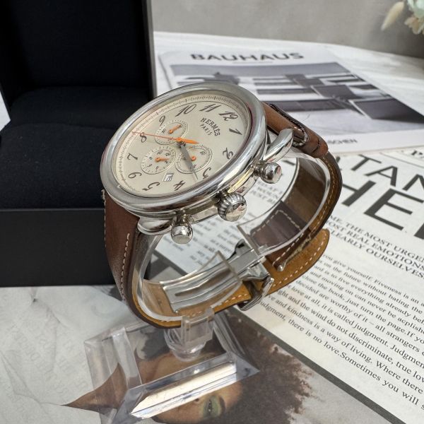 Hermès 經典計時手腕 