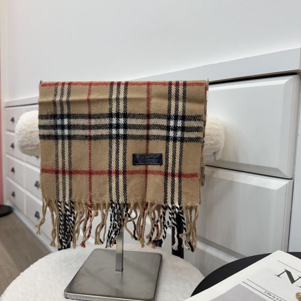 Burberry 圍巾 