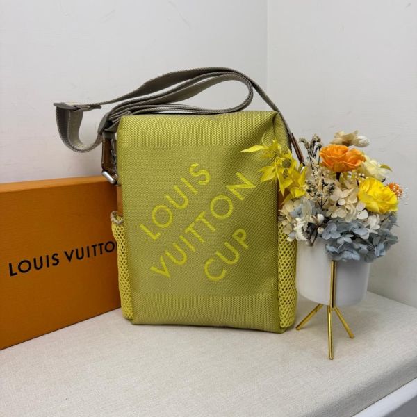 Louis Vuitton 帆船杯限量帆布斜背包 