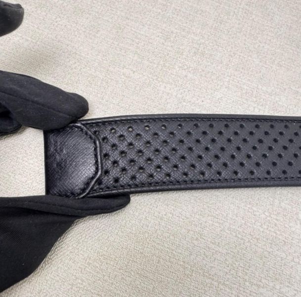 Prada 銀頭 洞洞皮革 皮帶 腰帶 