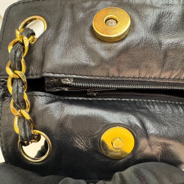 Chanel 小羊皮 斜背包 