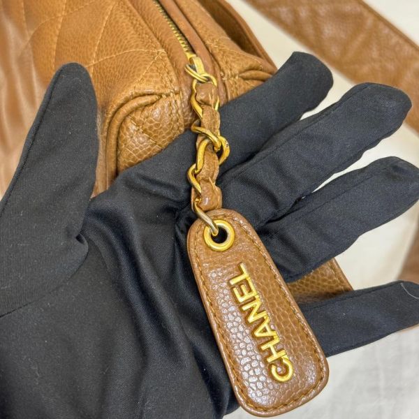 Chanel 咖金皮寬帶相機包 
