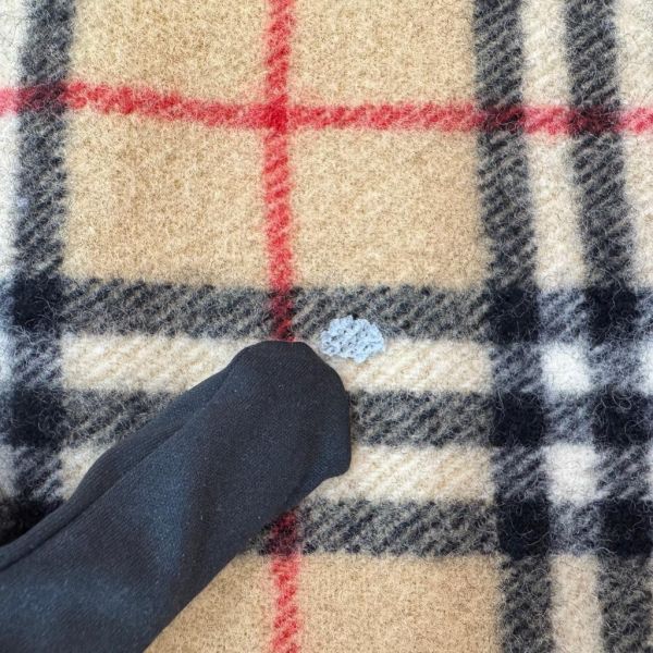 Burberry 經典格紋圍巾 