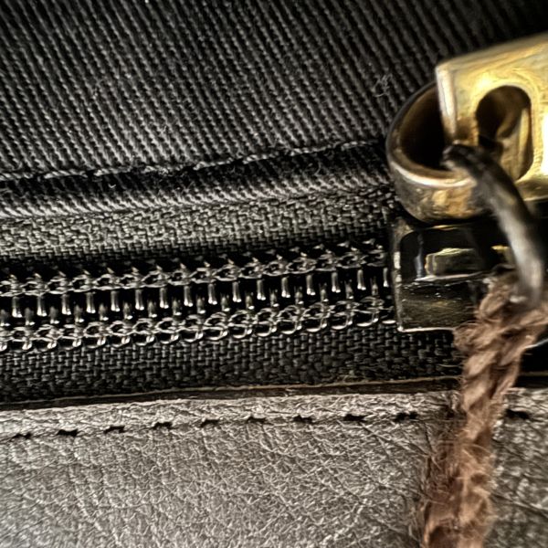 Bottega Veneta 皮革編織流浪包 