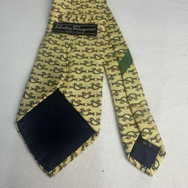 Salvatore Ferragamo 菲拉格慕 黃色雙鳥圖案領帶 領結 絲綢（中古） 