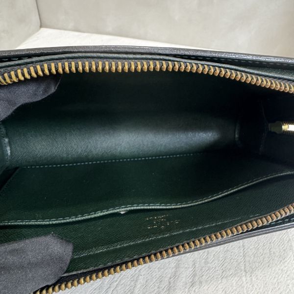 Louis Vuitton 墨綠色 Epi水波紋手拿包 