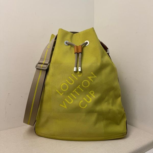 Louis Vuitton 帆船杯限量水桶包 