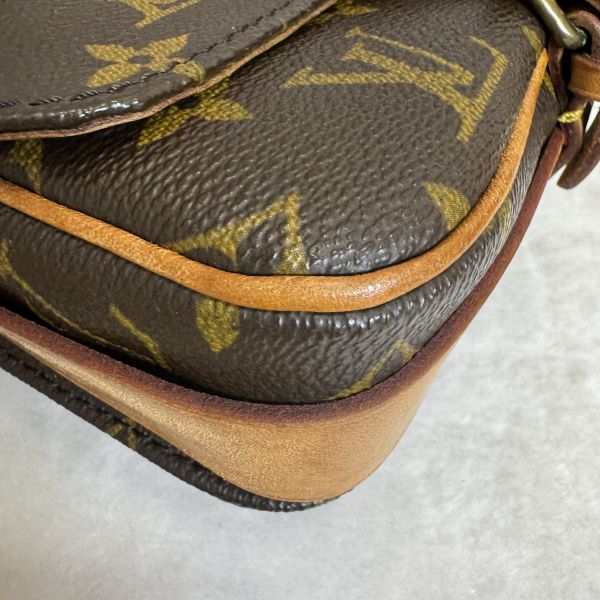 Louis Vuitton 老花小號馬鞍包 