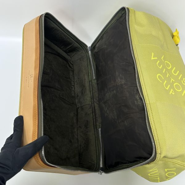 Louis Vuitton 限量帆布旅行袋 