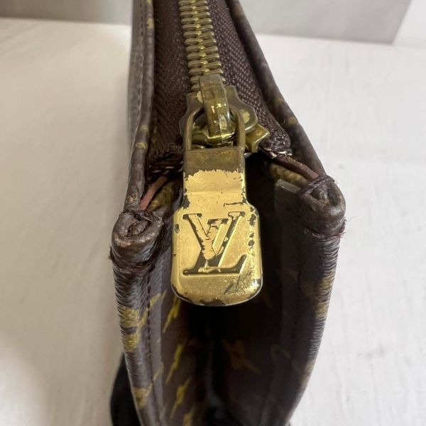Lv 经典老花手拿包 