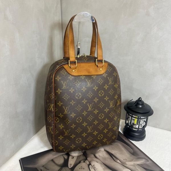 Louis Vuitton 金扣手提袋 鞋袋 