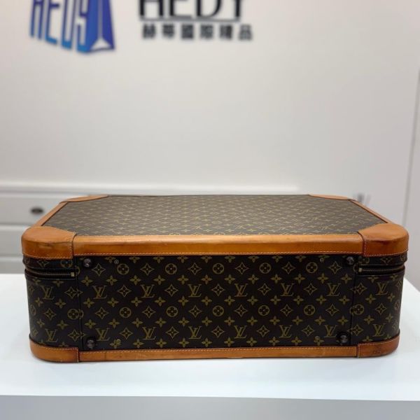 Louis Vuitton 大型金釦行李箱 