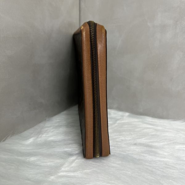 Louis Vuitton 經典手拿包 