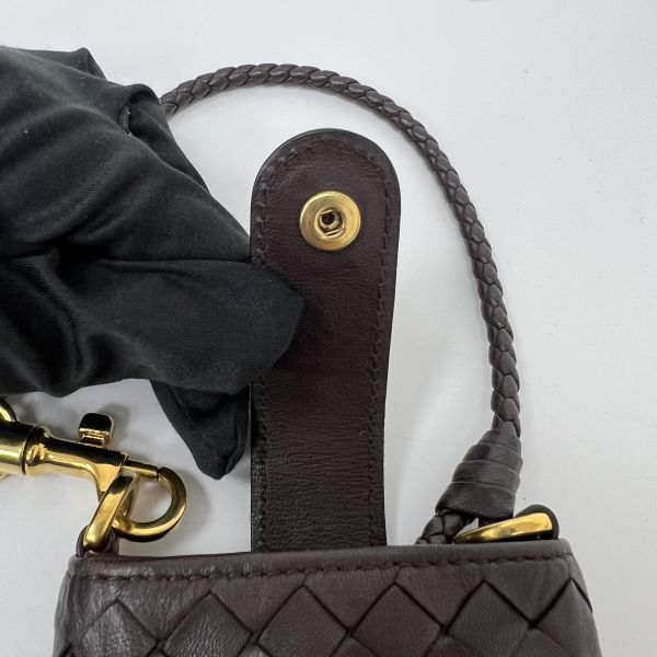 BOTTEGA VENETA 編織小羊皮手機包 