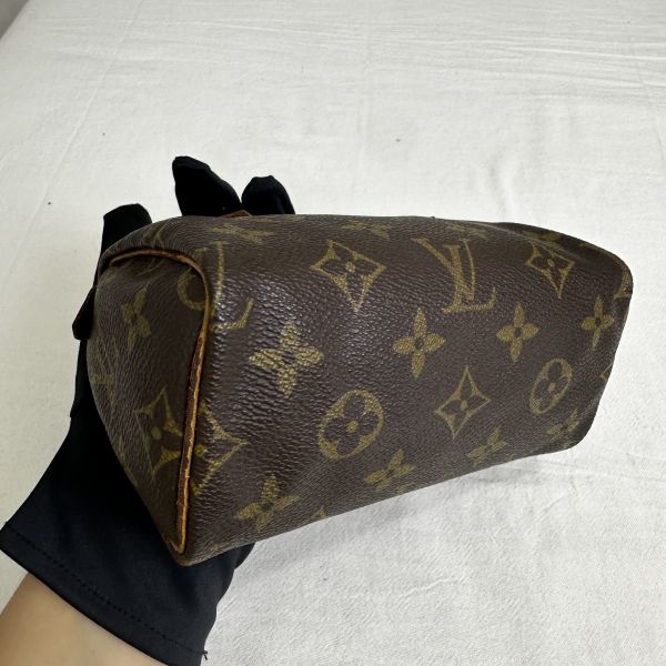 𝐋𝐨𝐮𝐢𝐬 𝐕𝐮𝐢𝐭𝐭𝐨𝐧 中古款 speed nano 手拿包 