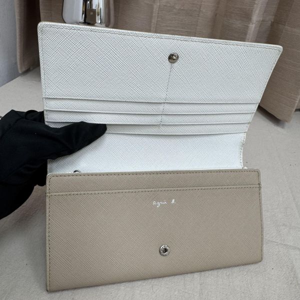 agnes b. 米色長款錢包 