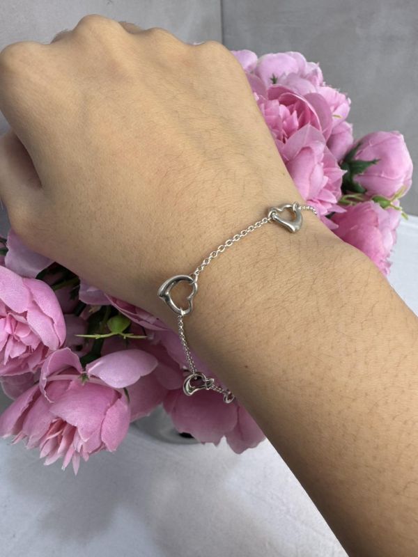 Tiffany & Co. 近全新純銀愛心手鏈 