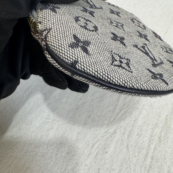 Louis Vuitton 灰色提花布零錢包 