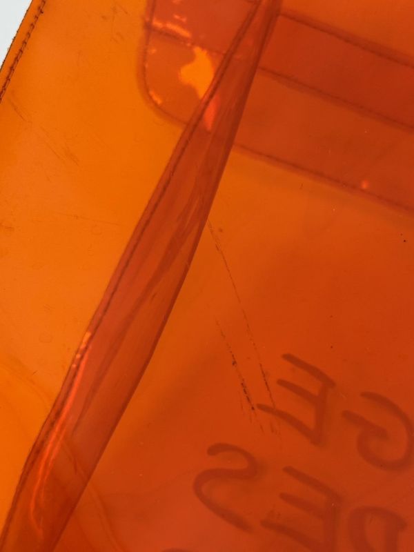 Hermès「Vinyl Kelly」透明橘限量包 