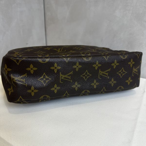 Louis Vuitton 28化妝包 