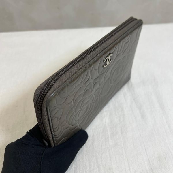 CHANEL 山茶花系列 長夾卡夾 