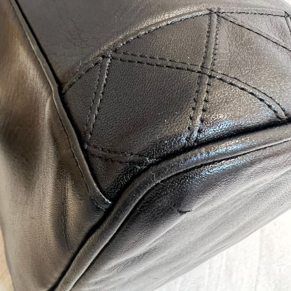 CHANEL 經典款化妝箱包 