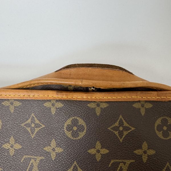 Louis Vuitton  Monogram 帆布西裝套 
