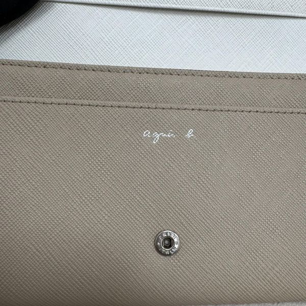 agnes b. 米色長款錢包 