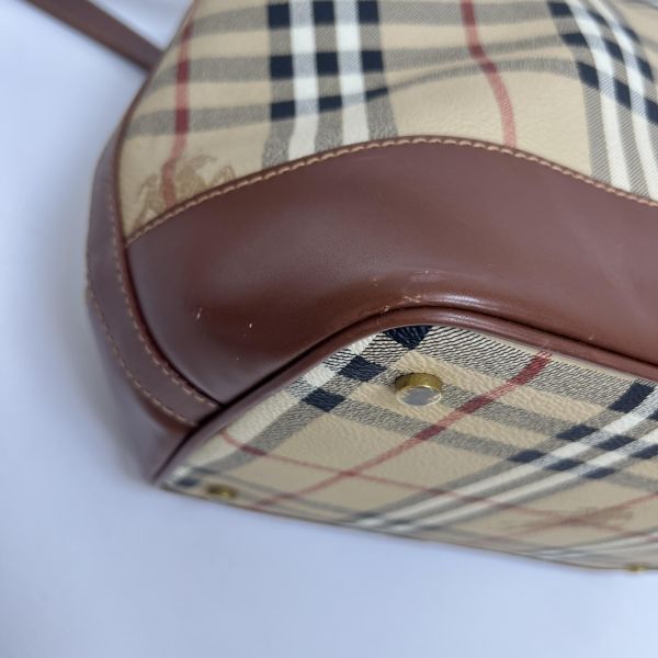 Burberry經典戰馬格紋水桶包 