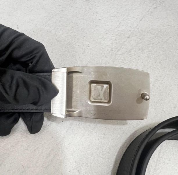 Louis Vuitton 黑色皮帶 