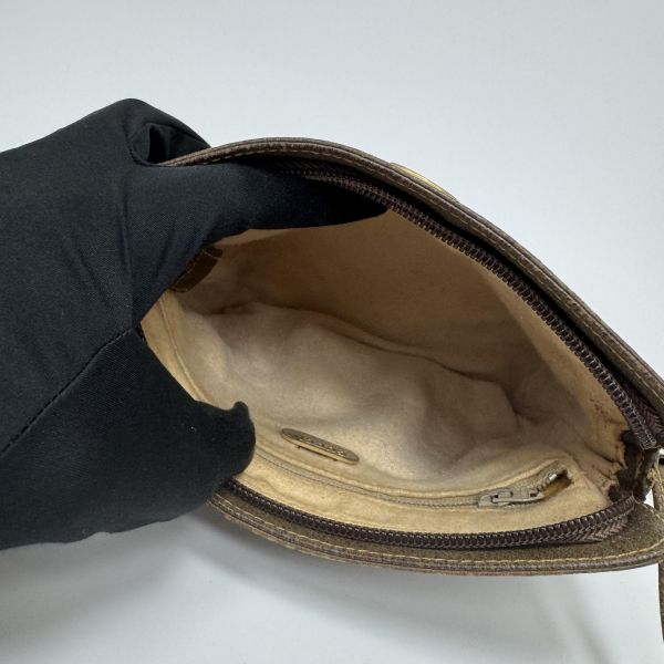 Gucci GG Supreme斜挎包 