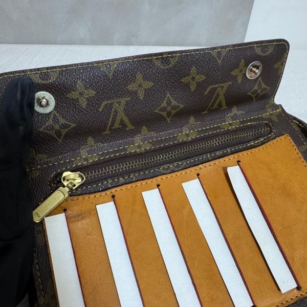 Louis Vuitton 公事手拿包 
