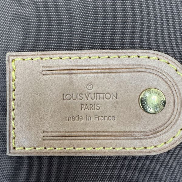 Louis Vuitton Monogram Pégase 系列滾輪行李箱 