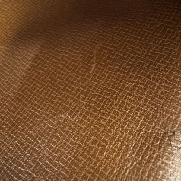 LV Monogram 老花手拿包 