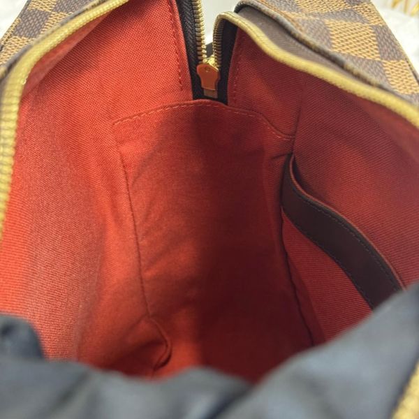 Louis Vuitton 棋盤上扣斜背包 