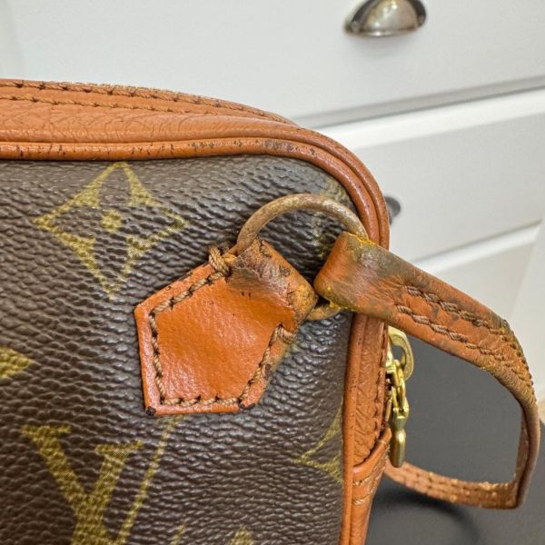 Louis Vuitton 方型手拿包 