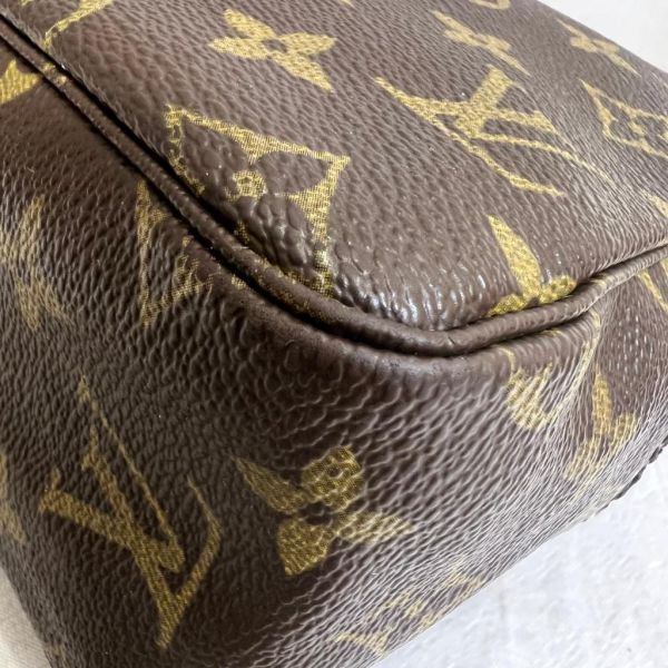 Lv 經典老花款化妝包 