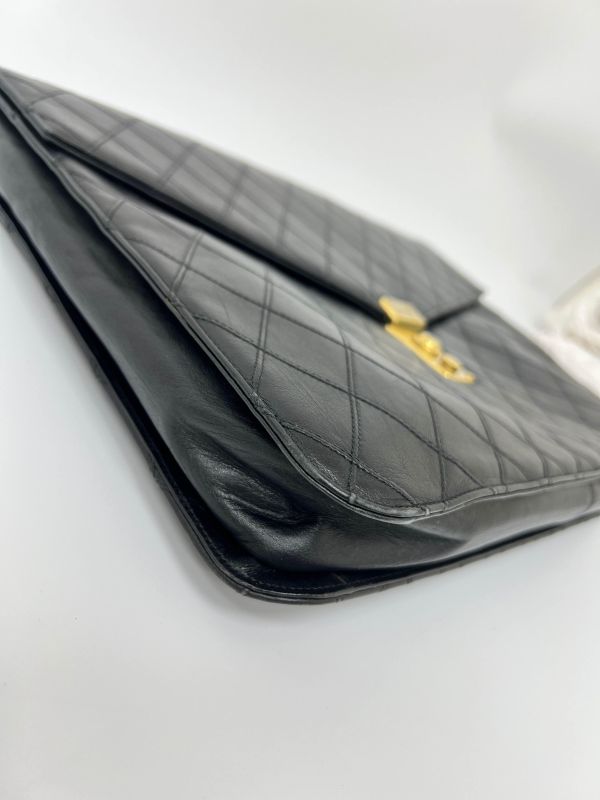 Chanel 菱格紋公事包 