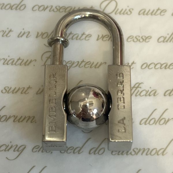 Hermès 掛鎖吊飾 