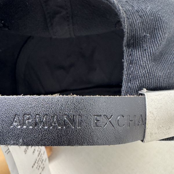 Armani 英文字母 黑色棒球帽 