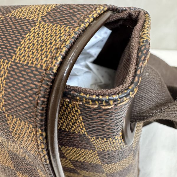 Louis Vuitton 鐵牌掀蓋肩背袋 