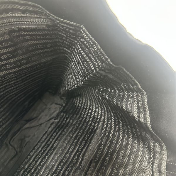 Prada Tessuto 經典黑色尼龍托特包 