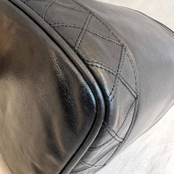 CHANEL 經典款化妝箱包 