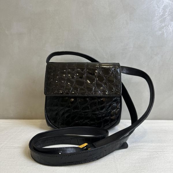 Loewe羅意威 Gate 系列 弧形馬鞍包 