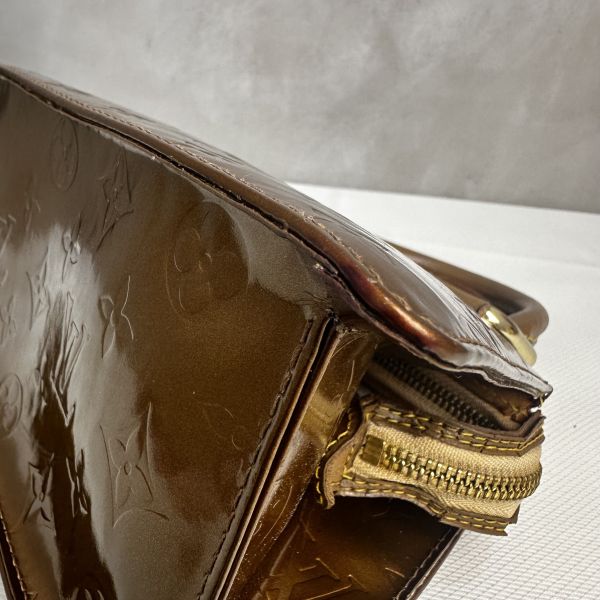 Louis Vuitton 亮面漆皮手提包 