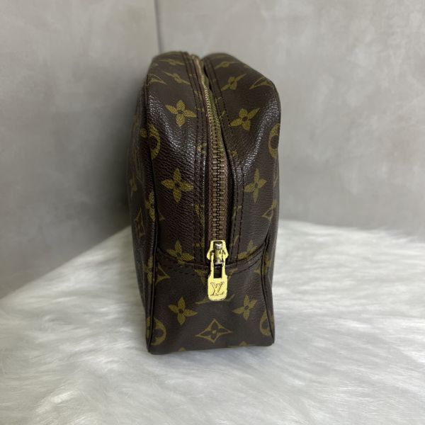 Louis Vuitton 經典手拿包 