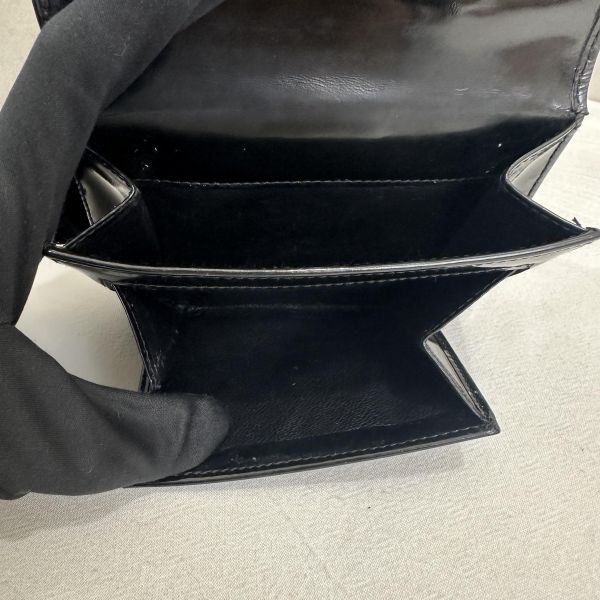 Gucci 黑色漆皮零錢袋短夾 