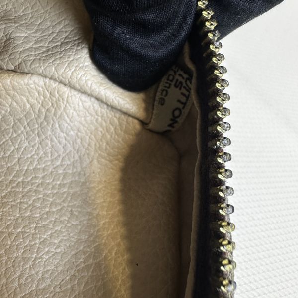 Louis Vuitton 經典盥洗包 